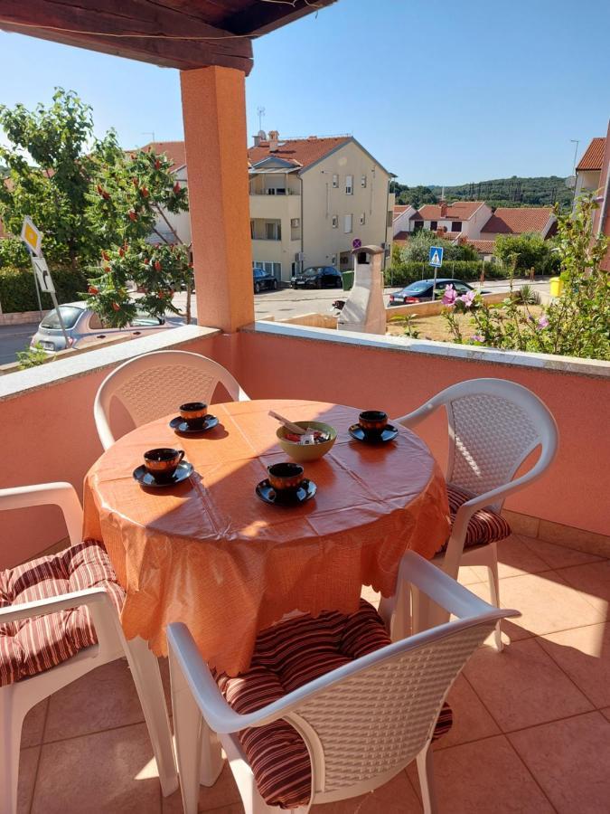 Apartman Porat Pula Exterior foto