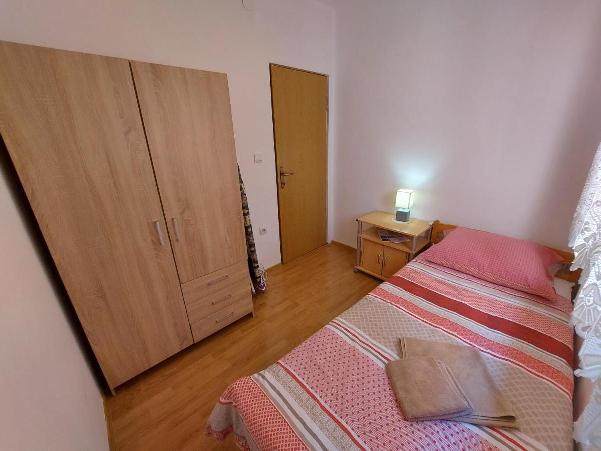 Apartman Porat Pula Exterior foto